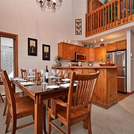 Les Haut Bois Condominiums - Tremblant Sunstar มงต์-ทร็องบล็องต์ ภายนอก รูปภาพ