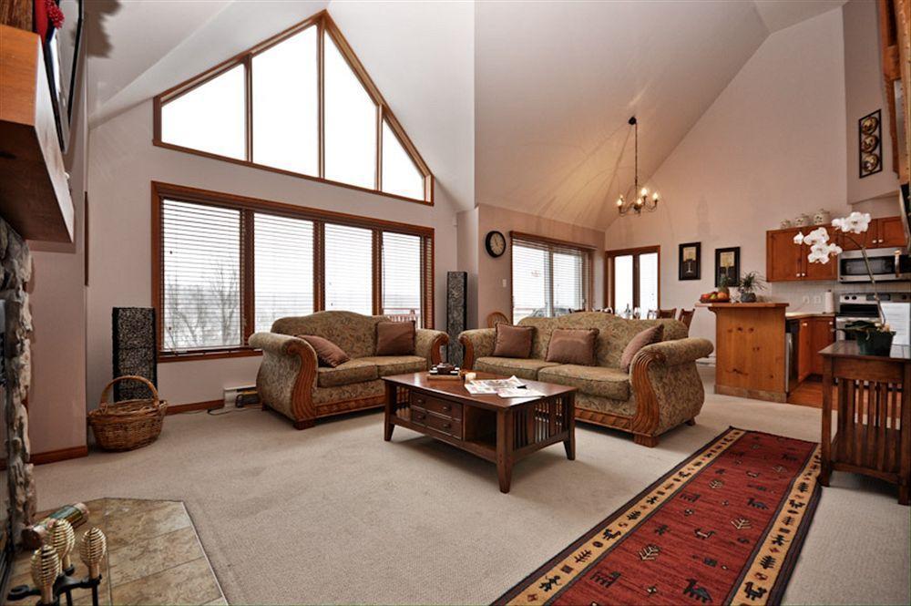 Les Haut Bois Condominiums - Tremblant Sunstar มงต์-ทร็องบล็องต์ ภายนอก รูปภาพ