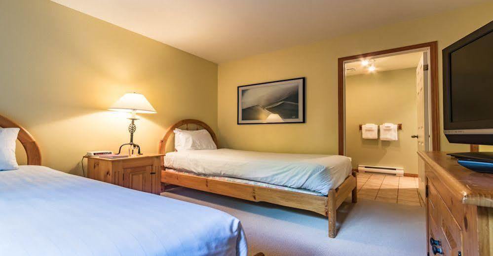 Les Haut Bois Condominiums - Tremblant Sunstar มงต์-ทร็องบล็องต์ ภายนอก รูปภาพ